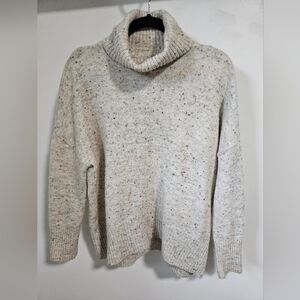 Willamrast turtleneck sweater